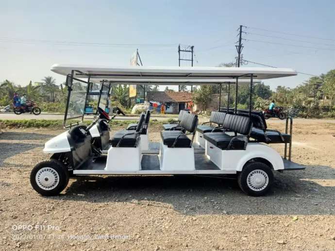 GOLF CART
